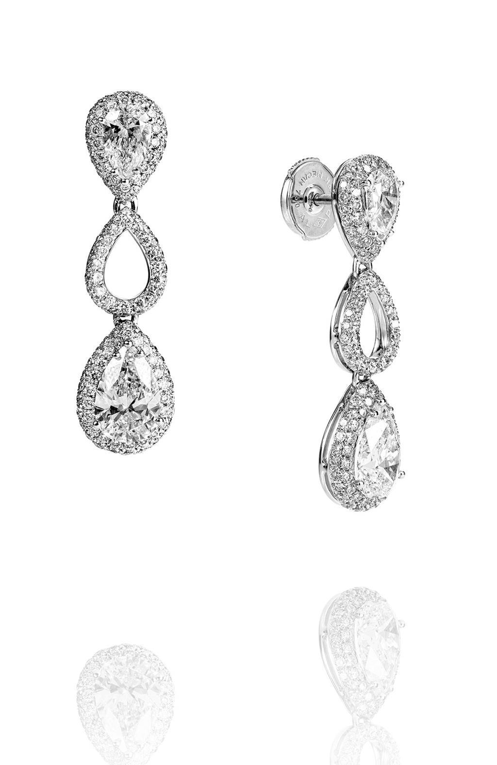 Earrings "L'Hiver" - White gold set with 4 pear-shaped diamonds and 255 diamonds